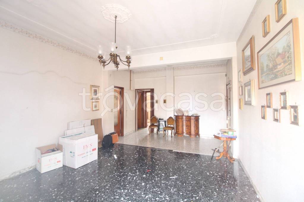 appartamento in vendita a Roma in zona Torre Spaccata