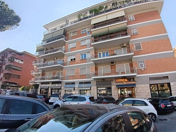 appartamento in vendita a Roma in zona Della Vittoria