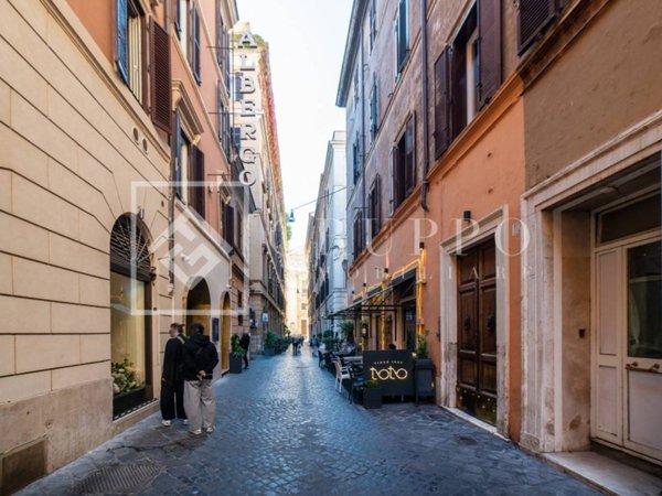 appartamento in vendita a Roma in zona Campo Marzio