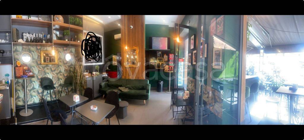 negozio in vendita a Roma in zona Primavalle