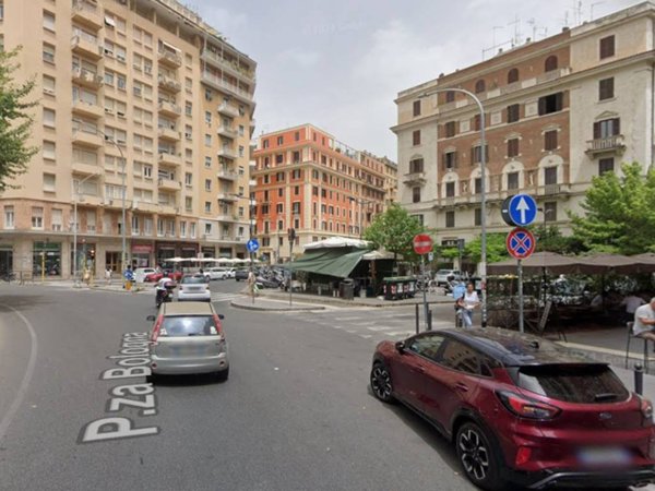 negozio in vendita a Roma in zona Nomentano