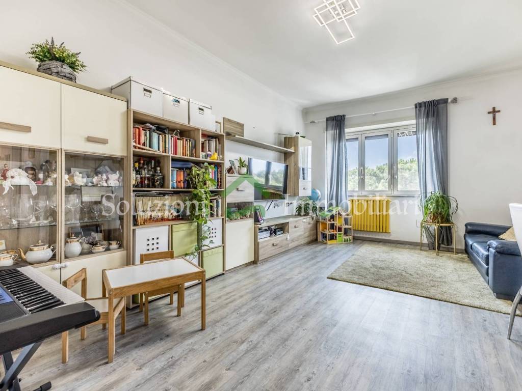 appartamento in vendita a Roma in zona Torrino