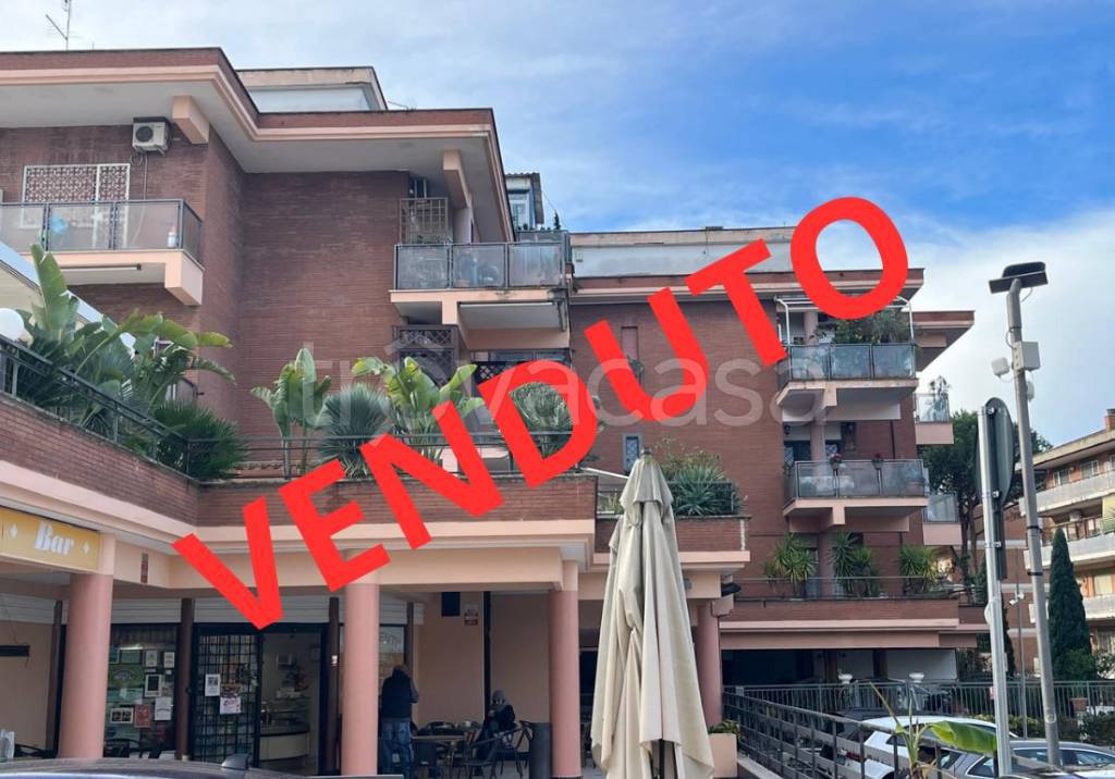 appartamento in vendita a Roma in zona La Pisana