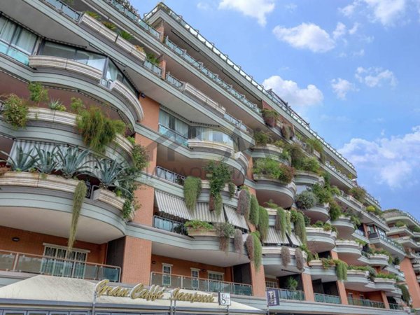 appartamento in vendita a Roma in zona Torrino