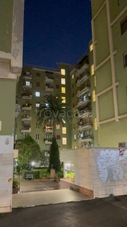 appartamento in vendita a Roma in zona Prenestino-Labicano