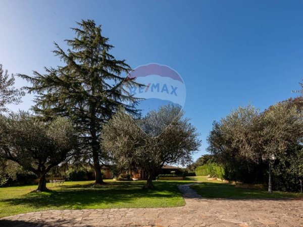 casa indipendente in vendita a Roma in zona Olgiata