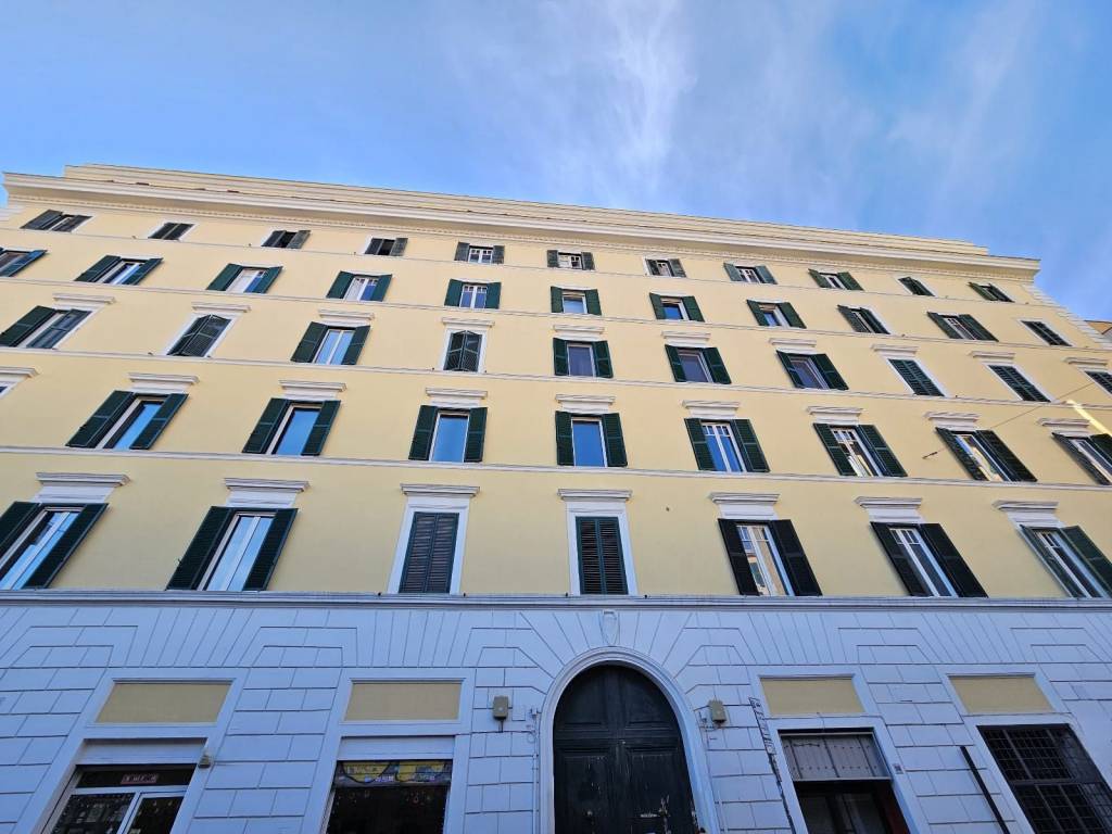 appartamento in vendita a Roma in zona Celio