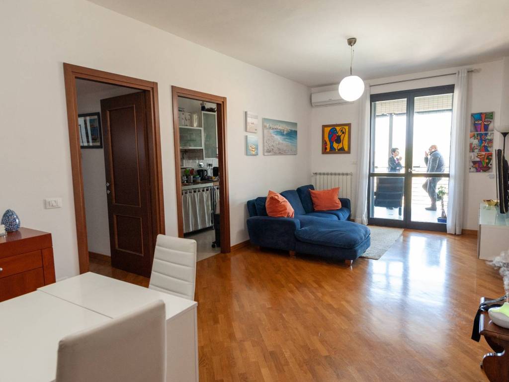 appartamento in vendita a Roma in zona Ponte Mammolo