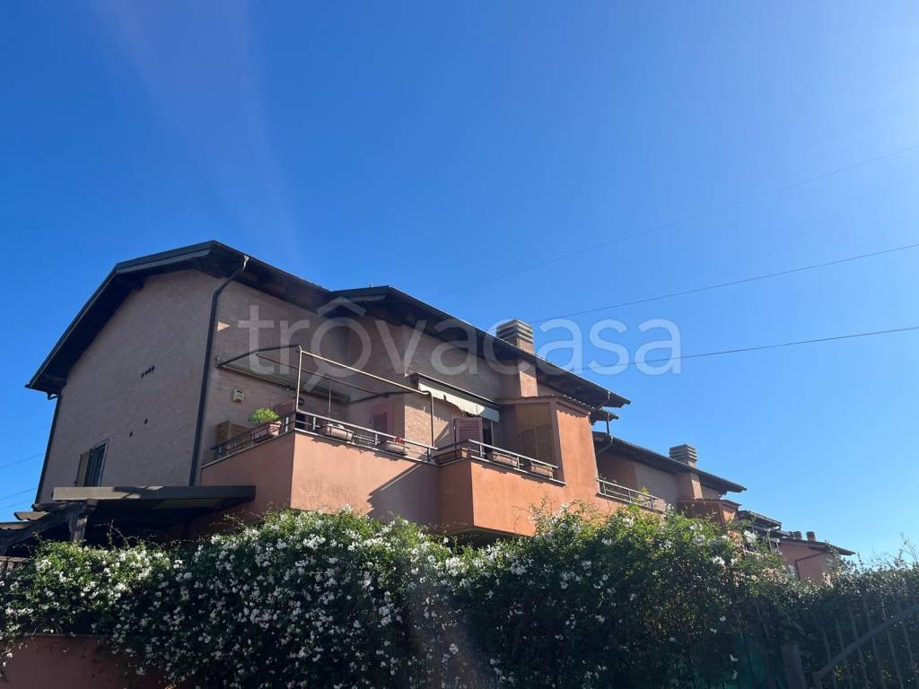 appartamento in vendita a Roma in zona Prima Porta