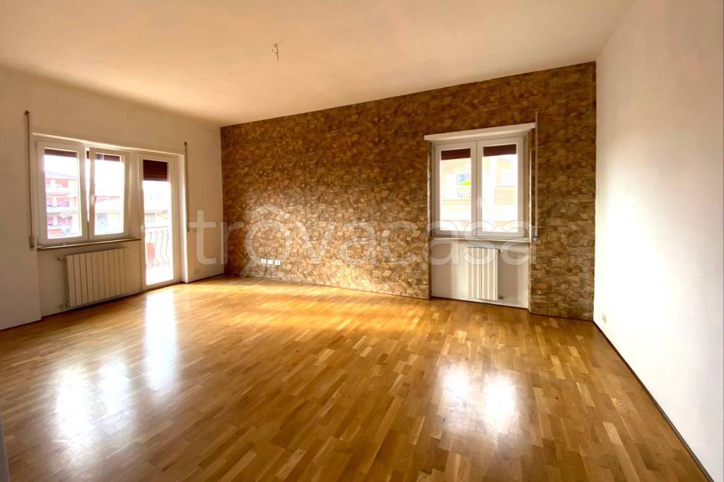 appartamento in vendita a Roma in zona Selva Candida