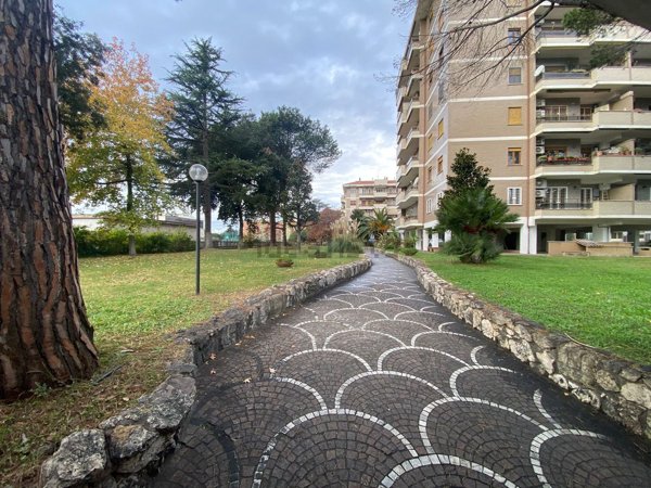 appartamento in vendita a Roma in zona Torrino