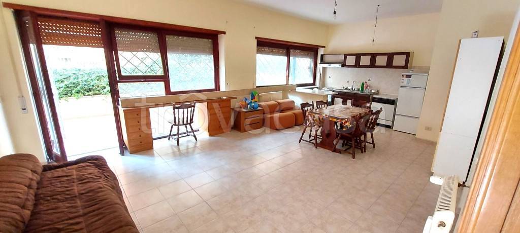 appartamento in vendita a Roma in zona Celio