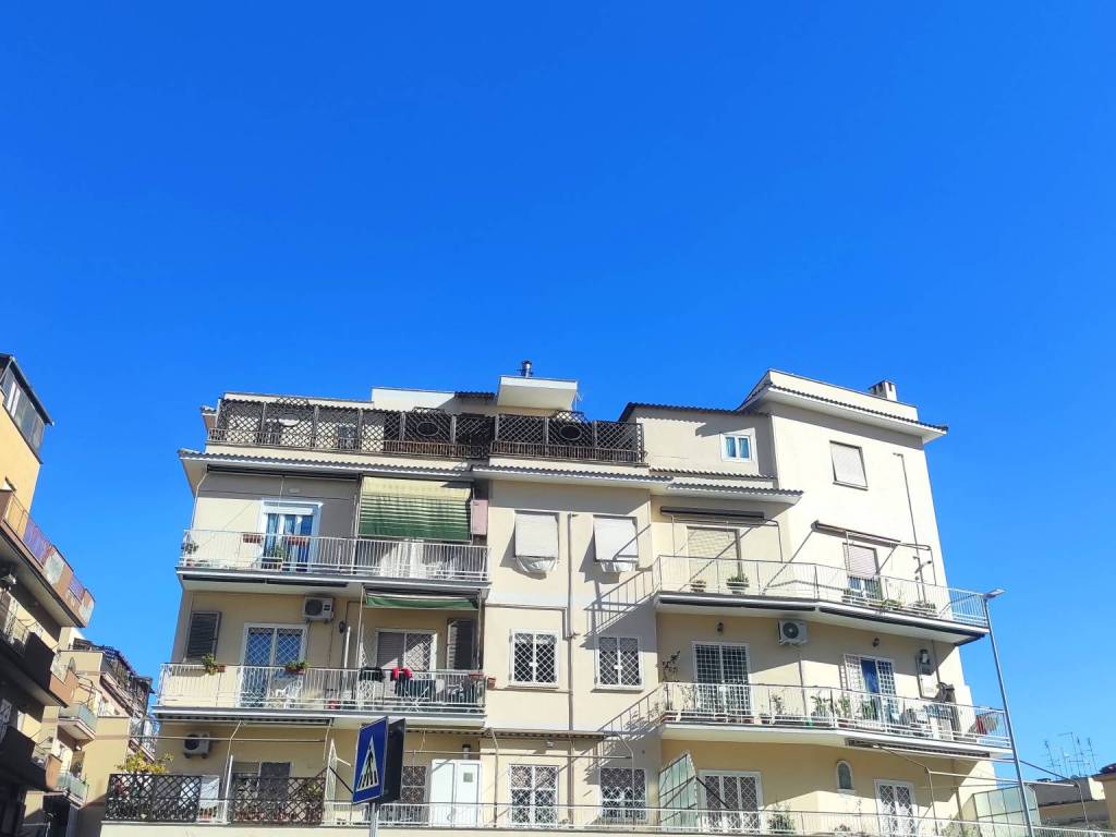 appartamento in vendita a Roma in zona Primavalle
