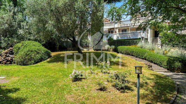 appartamento in vendita a Roma in zona Romanina