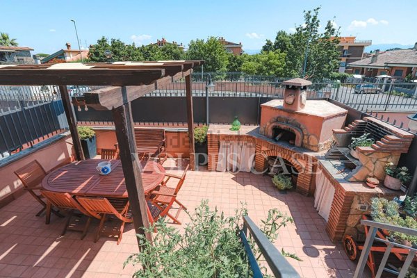 appartamento in vendita a Roma in zona Borghesiana