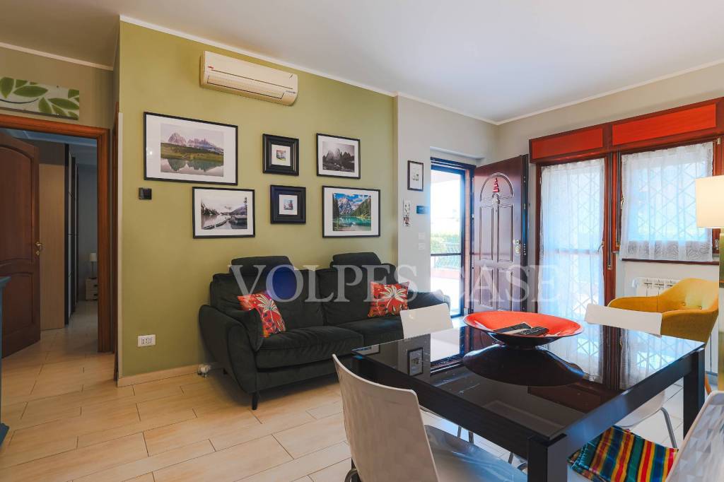 appartamento in vendita a Roma in zona Borghesiana