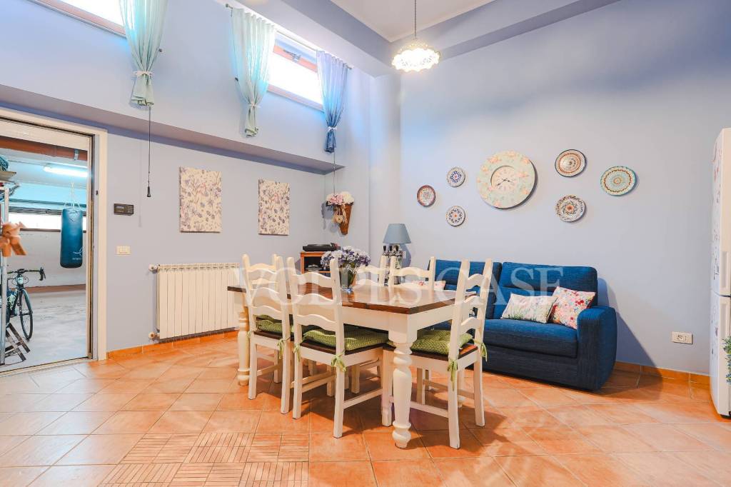 appartamento in vendita a Roma in zona Borghesiana