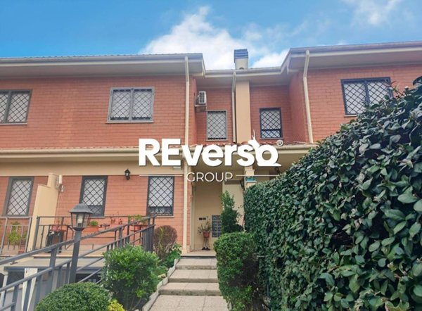 casa indipendente in vendita a Roma in zona Cesano