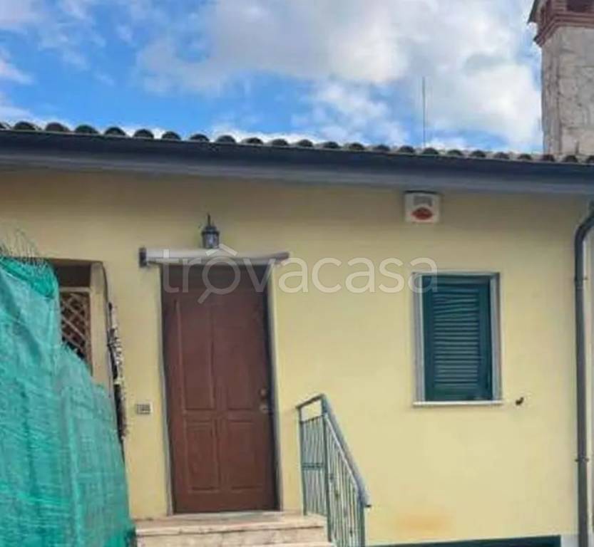 appartamento in vendita a Roma in zona Finocchio