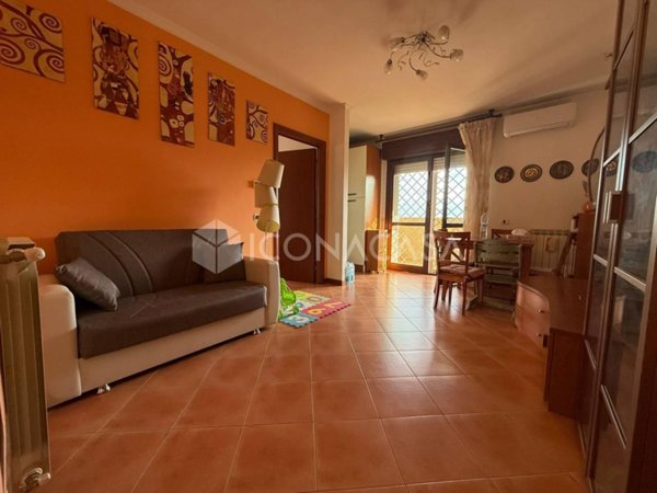 appartamento in vendita a Roma in zona Ponte Mammolo