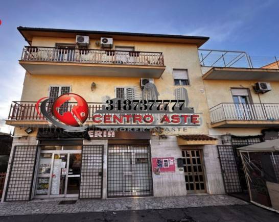appartamento in vendita a Roma in zona Castelverde