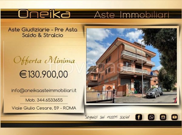 appartamento in vendita a Roma in zona Colle Prenestino