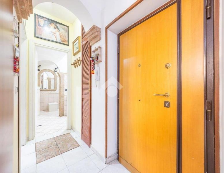 appartamento in vendita a Roma in zona Finocchio