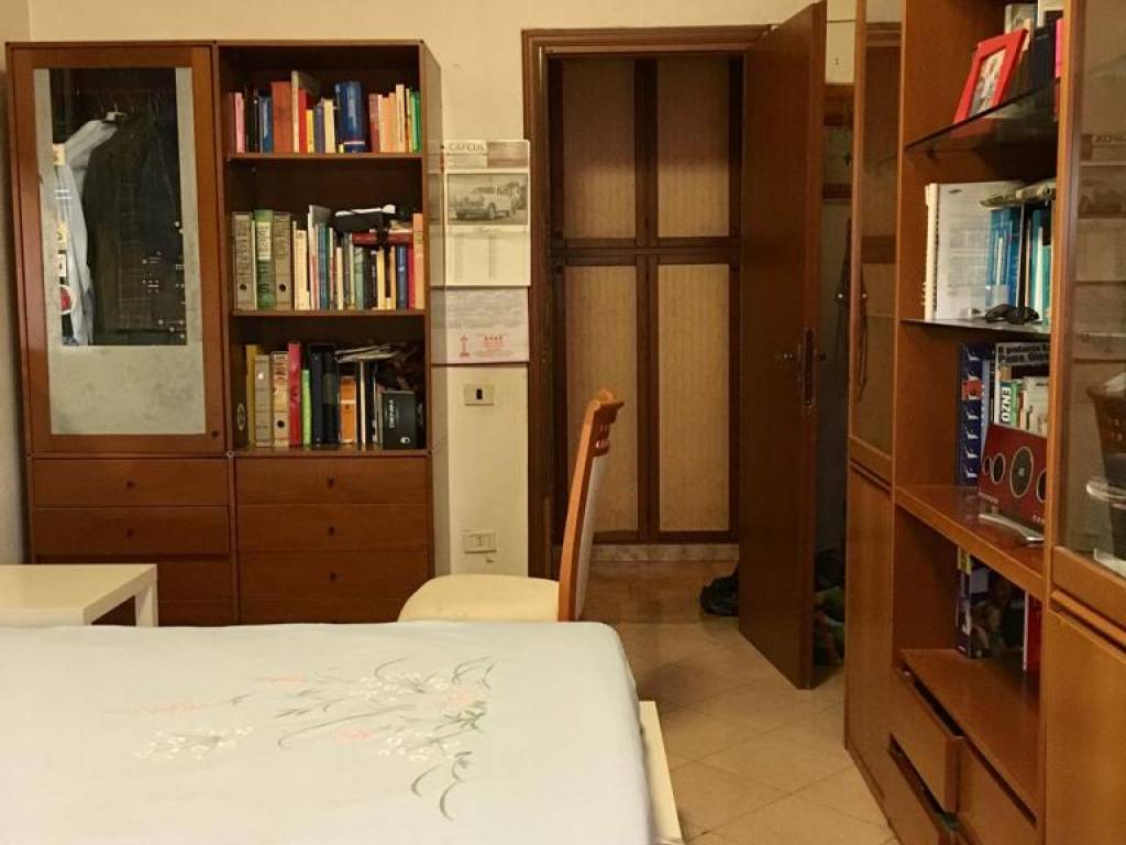 appartamento in vendita a Roma in zona Ostiense