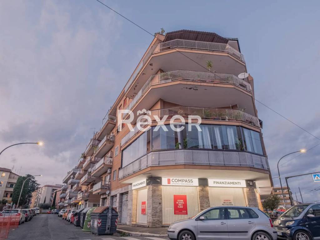 appartamento in vendita a Roma in zona Monte Sacro/Talenti