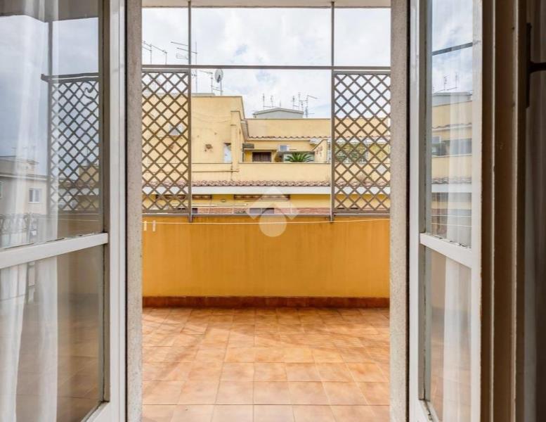 appartamento in vendita a Roma in zona Appio Latino