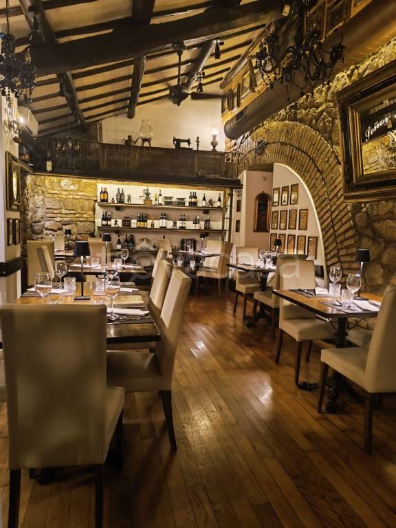 negozio in vendita a Roma in zona Gianicolense