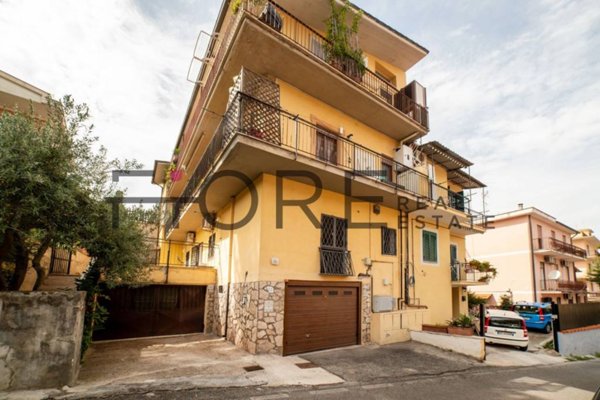 appartamento in vendita a Roma in zona Sette Bagni