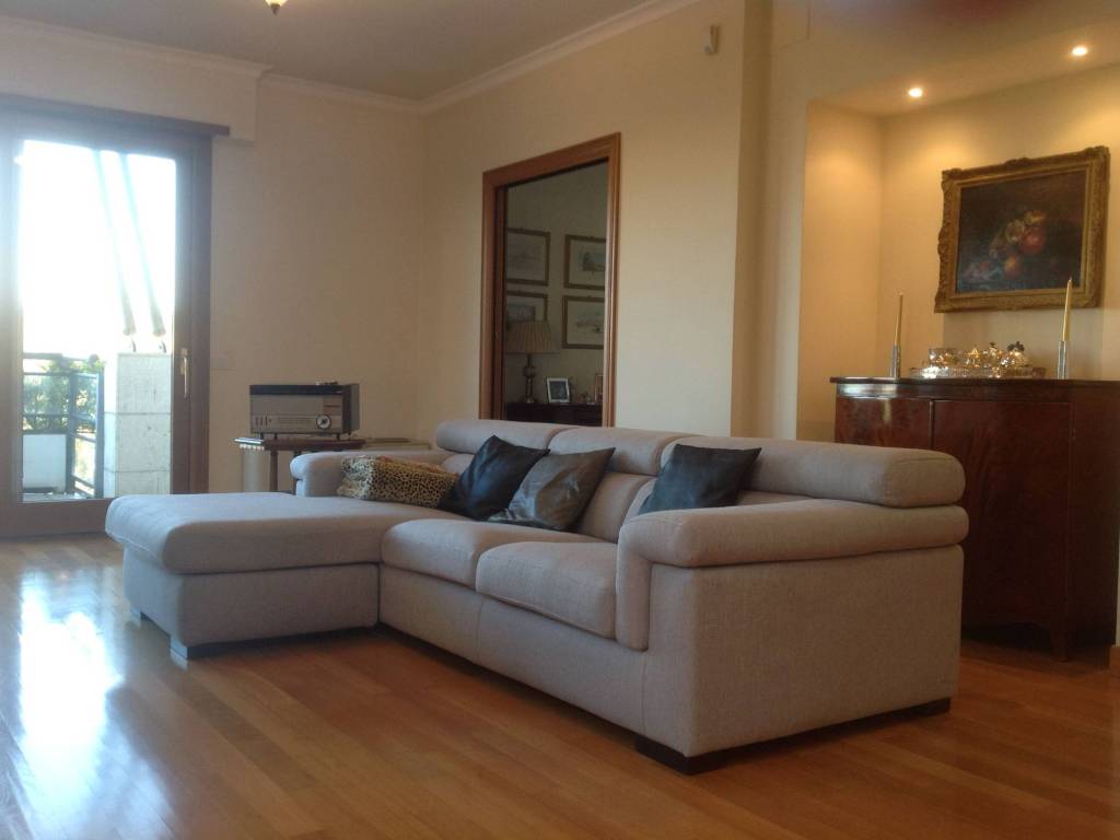 appartamento in vendita a Roma in zona Torrino