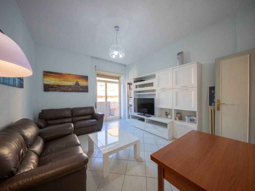 appartamento in vendita a Roma in zona Testaccio