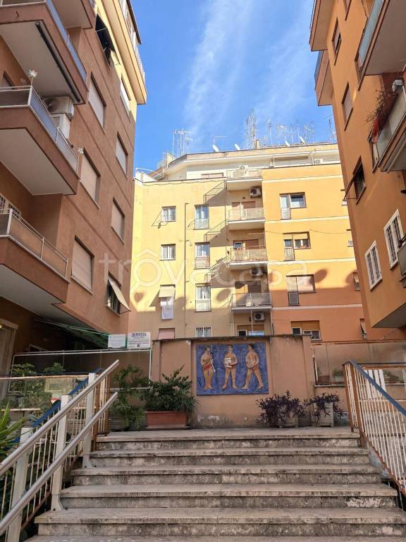 appartamento in vendita a Roma in zona Aurelio