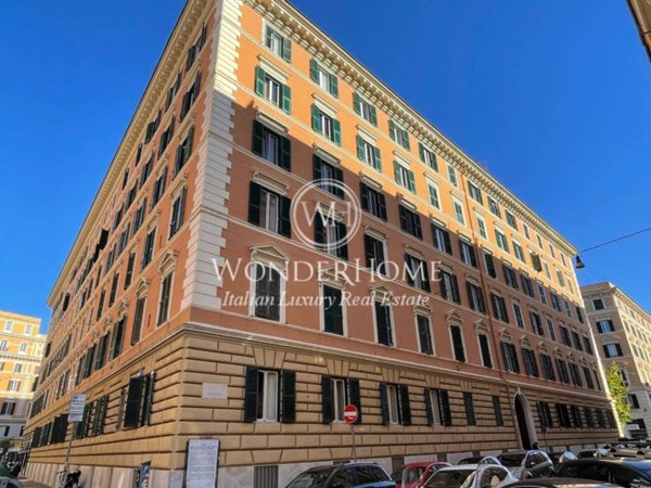 appartamento in vendita a Roma in zona Rione Prati