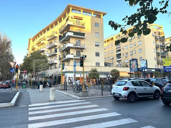 appartamento in vendita a Roma in zona Cinecittà