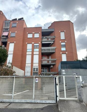 appartamento in vendita a Roma in zona Finocchio