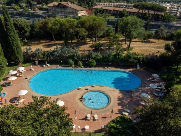 appartamento in vendita a Roma in zona Torrino