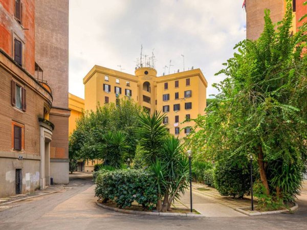 appartamento in vendita a Roma in zona Gianicolense