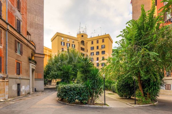 appartamento in vendita a Roma in zona Gianicolense