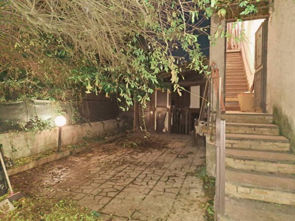 appartamento in vendita a Roma in zona Borghesiana