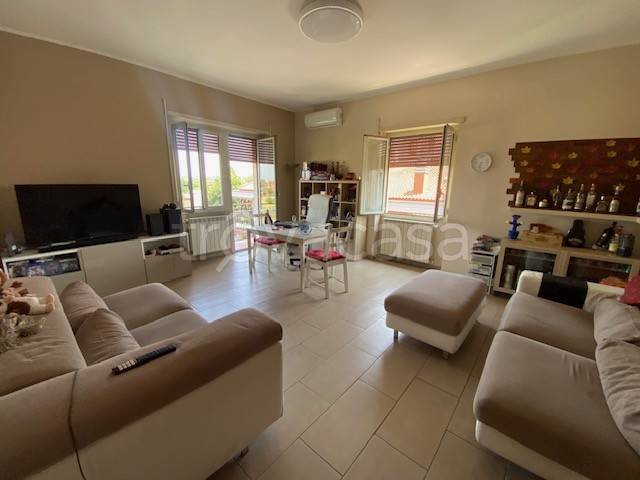 appartamento in vendita a Roma in zona Casal Morena