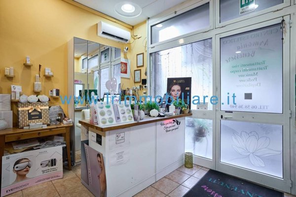 negozio in vendita a Roma in zona Gianicolense
