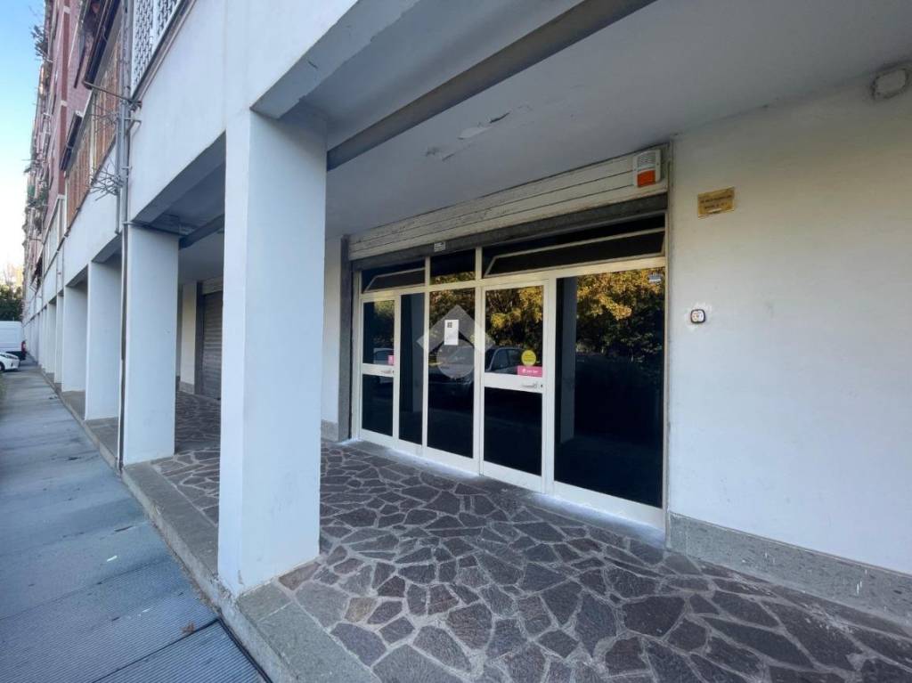 casale in vendita a Roma in zona Monte Sacro/Talenti