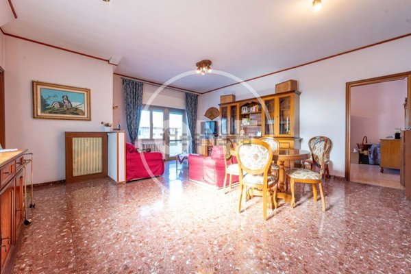 appartamento in vendita a Roma in zona Don Bosco