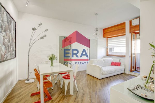 appartamento in vendita a Roma in zona Ardeatino