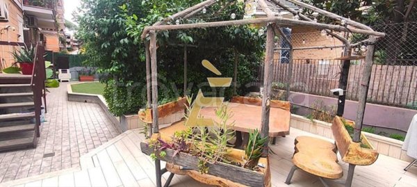 appartamento in vendita a Roma in zona Appio Claudio