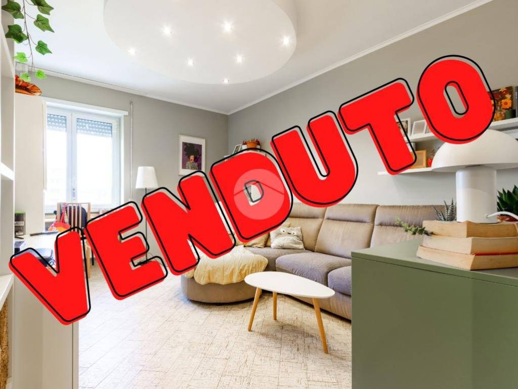 appartamento in vendita a Roma in zona Ostiense