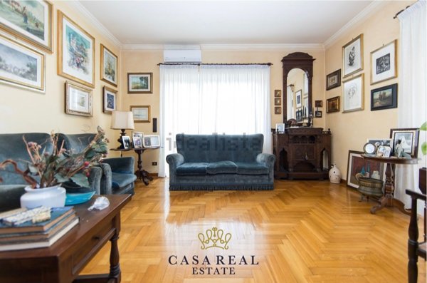 appartamento in vendita a Roma in zona Ostia